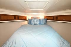 2001 Cabo 35 Flybridge "Vikingos" photo 4