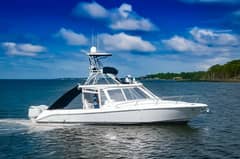 2018 Everglades 350 LX photo 1