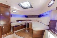2019 Boston Whaler 345 CONQUEST "No Name" photo 5