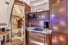 2019 Boston Whaler 345 CONQUEST "No Name" photo 9