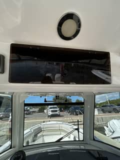 2017 Boston Whaler 330 Outrage "No Name" photo 5