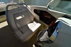 2023 Chris-Craft 31 Launch GT photo 4