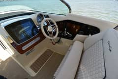 2023 Chris-Craft 31 Launch GT photo 2