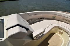2023 Chris-Craft 31 Launch GT photo 8