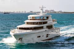2017 Johnson 93 Flybridge "FITFO" photo 4