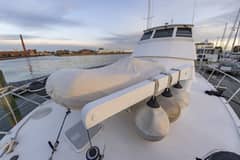 2000 Viking Cockpit Sport Yacht "Dark Horse" photo 5