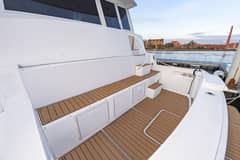 2000 Viking Cockpit Sport Yacht "Dark Horse" photo 8