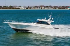 2010 Viking 52 Sport Coupe "Surf Rider II" photo 4