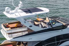 2015 Sea Ray 510 Fly "Enjoy the Journey" photo 3