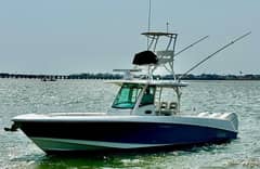 2014 Boston Whaler 350 Outrage "Sea W" photo 3