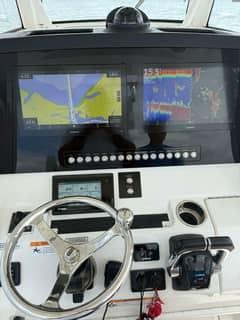 2020 Regulator 31 FS with Mezz photo 7