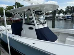 2020 Regulator 31 FS with Mezz photo 8