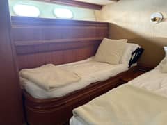 1999 Ferretti Yachts 80 RPH "Rabbit" photo 7