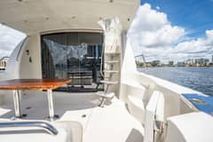 2005 Carver 56 Voyager "Sound Traveler" photo 5