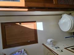 1989 Offshore Yachts 48 Sedan "THE WETBAR" photo 9