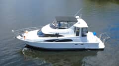 2005 Carver 444 Cockpit Motor Yacht "IV Play Too" photo 6