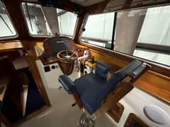 2004 Hinckley 36 Picnic Boat EP "MANITOU" photo 6