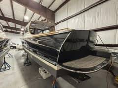 2004 Hinckley 36 Picnic Boat EP "MANITOU" photo 2