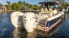 2020 Chris-Craft Catalina 34 "Lilaia" photo 4