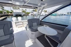 2019 Everglades 340 Dual Console photo 9