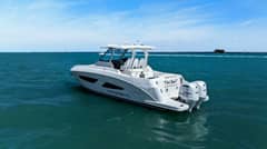 2020 Regal 33 SAV "Reel Blessed" photo 4