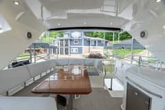 2018 Sea Ray L550 FLY photo 3