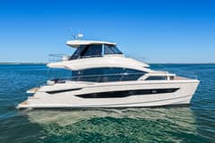 2022 Aquila 54 Yacht photo 1