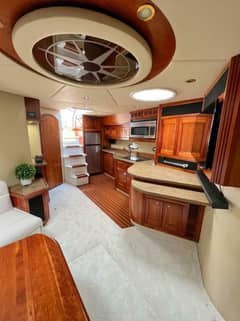 2011 Cruisers Yachts 560 Express "CLA CLA" photo 4