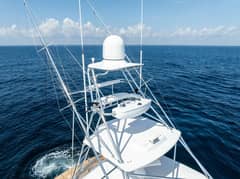 2016 Hatteras "Milling Time" photo 6