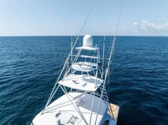 2016 Hatteras "Milling Time" photo 5