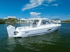 2022 Intrepid 438 Evolution "TIDE CHASER" photo 7
