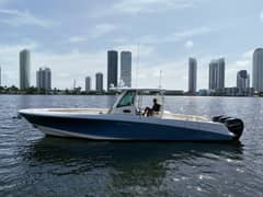 2017 Boston Whaler 350 Outrage "T/T HANNAH" photo 2