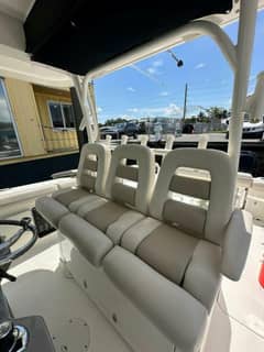 2017 Boston Whaler 350 Outrage "T/T HANNAH" photo 8
