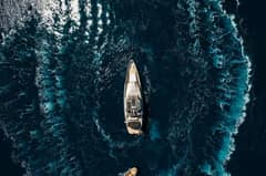 2022 Bering Yachts "LEVANNA" photo 6