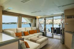 2016 Monte Carlo Yachts Custom "CRAZY DIAMOND" photo 9