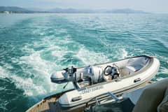 2016 Monte Carlo Yachts Custom "CRAZY DIAMOND" photo 3