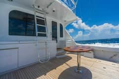2005 Hatteras Enclosed Bridge "Royal Reelin" photo 5