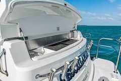 2018 Riviera 4800 Sport Yacht "Aesculapian" photo 6