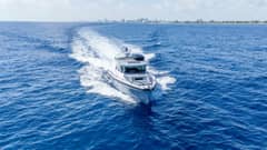 2024 Axopar 37 XC Cross Cabin "Nadias Horizon" photo 4