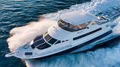 2002 Hatteras CPMY "Vita Brevis" photo 4