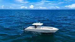 2018 Jupiter 38 FS "Bandit" photo 2