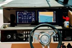 2022 Sea Ray 320 Sundancer OB "Lady Iryna" photo 4