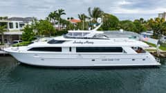 2001 Hatteras 100 Motor Yacht "Sunday Money" photo 1