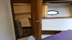 2000 Carver 450 Voyager "FRIENDSHIP" photo 9