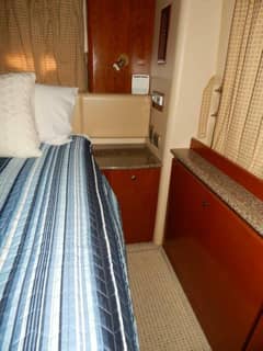 2005 Meridian 408 Motor Yacht "Still Chyl'n" photo 9