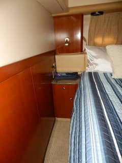 2005 Meridian 408 Motor Yacht "Still Chyl'n" photo 8