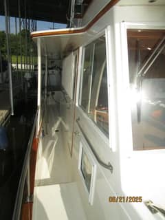 1992 Grand Banks Europa "Choices" photo 8
