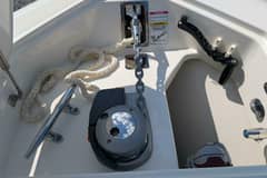 2024 Boston Whaler 380 Realm photo 9