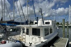 2005 American Tug 34 Pilothouse "KATIE B" photo 4