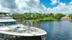 2015 Monte Carlo Yachts MCY86 "Never Say Never" photo 6